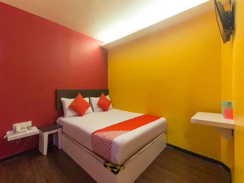 My Home Hotel @ Taman Connaught 蕉赖 外观 照片
